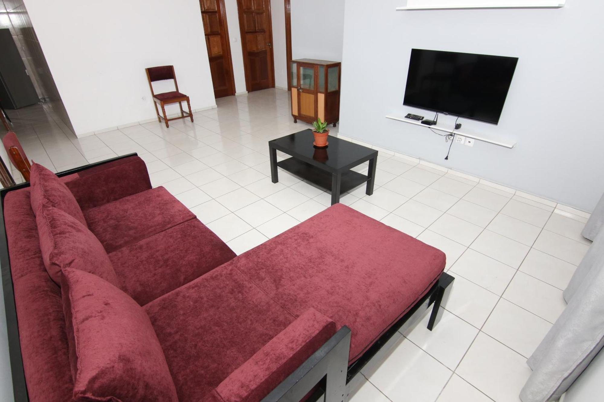 Kasa Tabuga Apartment Porto Novo  Luaran gambar
